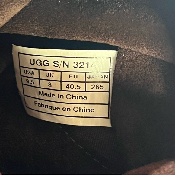 UGG Josie Boots Convertible Dark
Brown Suede 9.5 - Picture 8 of 10
